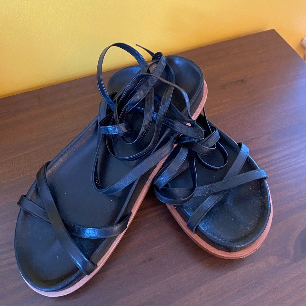 MARI GIUDICELLI Lace-up Leather Sandals